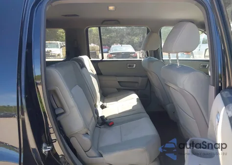 2015 Honda Pilot Lx z USA, uszkodzony, nr VIN 5FNYF4H27FB071432